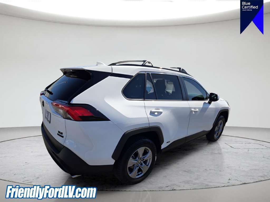 Used 2024 Toyota RAV4 XLE AWD/4WD image 6
