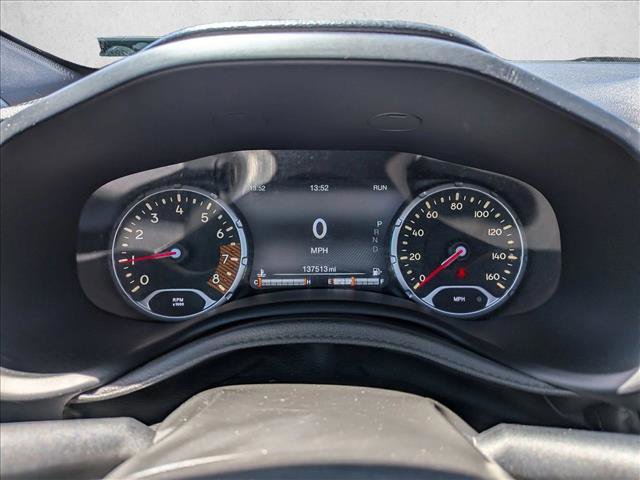 Used 2019 Jeep Renegade Trailhawk w/ Cold Weather Group II AWD/4WD image 11