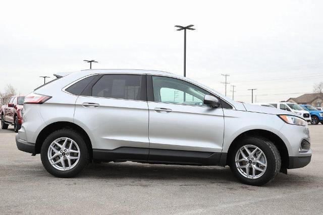 Certified 2024 Ford Edge SEL w/ Convenience Package image 3