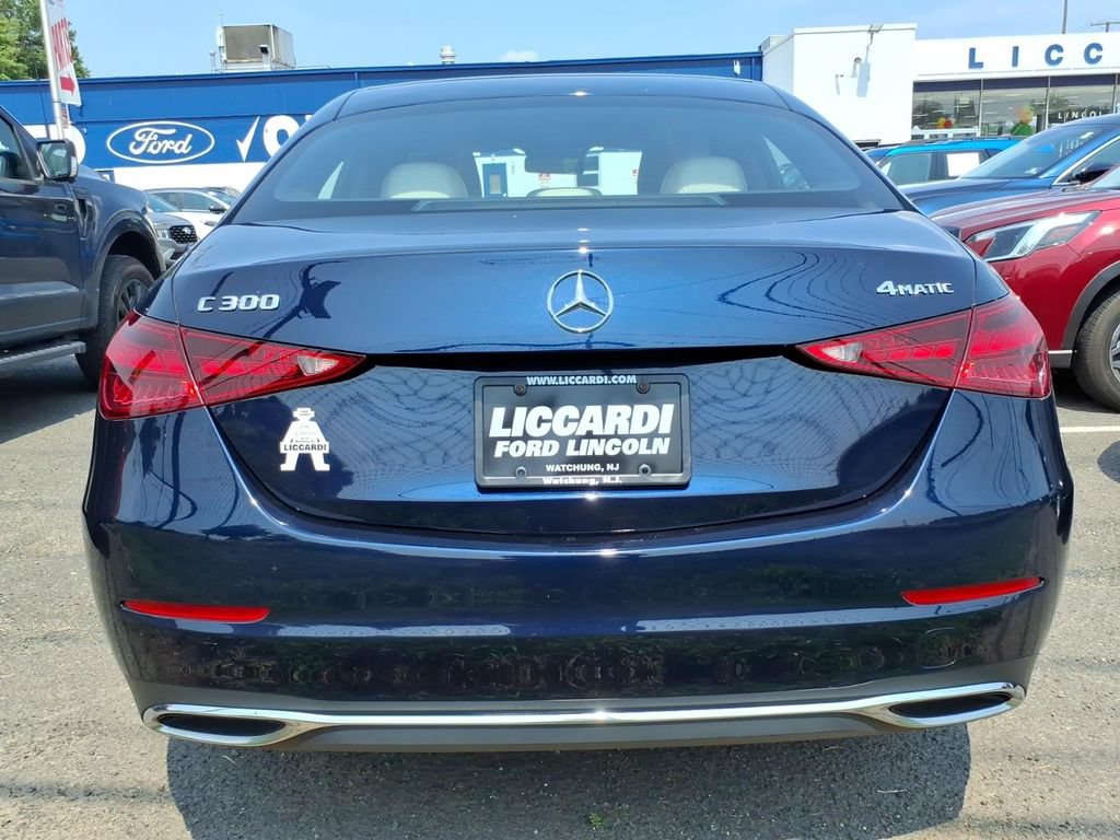 Used 2023 Mercedes-Benz C 300 4MATIC Sedan image 5