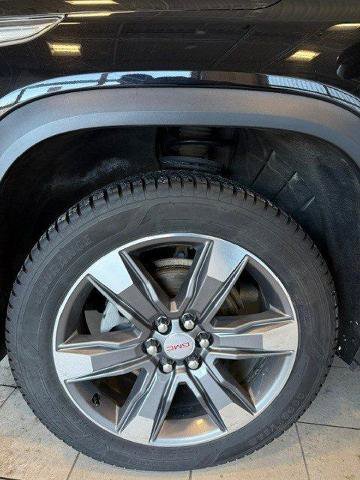 Used 2019 GMC Acadia SLT AWD/4WD image 29