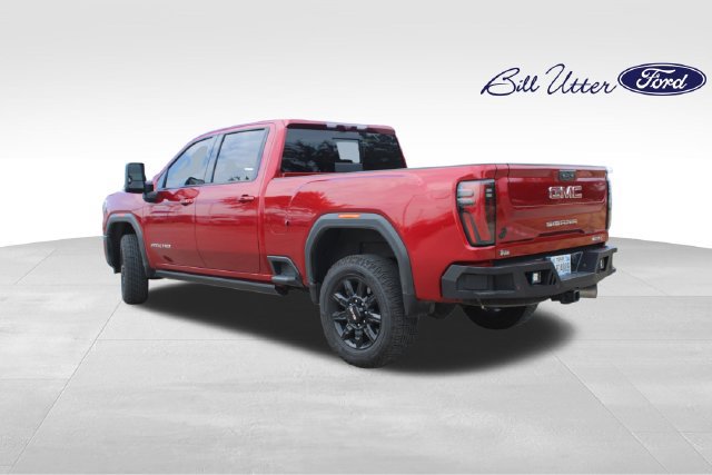 Used 2024 GMC Sierra 2500 AT4 w/ AT4 Premium Plus Package AWD/4WD image 6