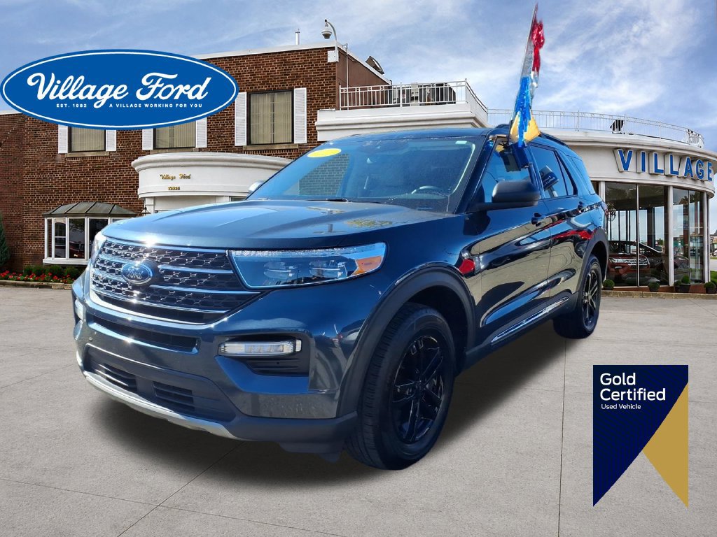 Certified 2023 Ford Explorer XLT w/ Equipment Group 202A