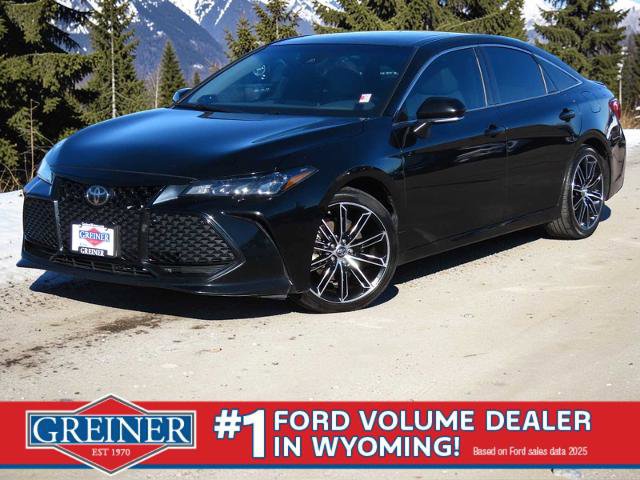 Used 2019 Toyota Avalon XSE w/ All Weather Liner Package