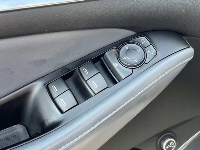 Used 2019 Buick Enclave Essence AWD/4WD image 20