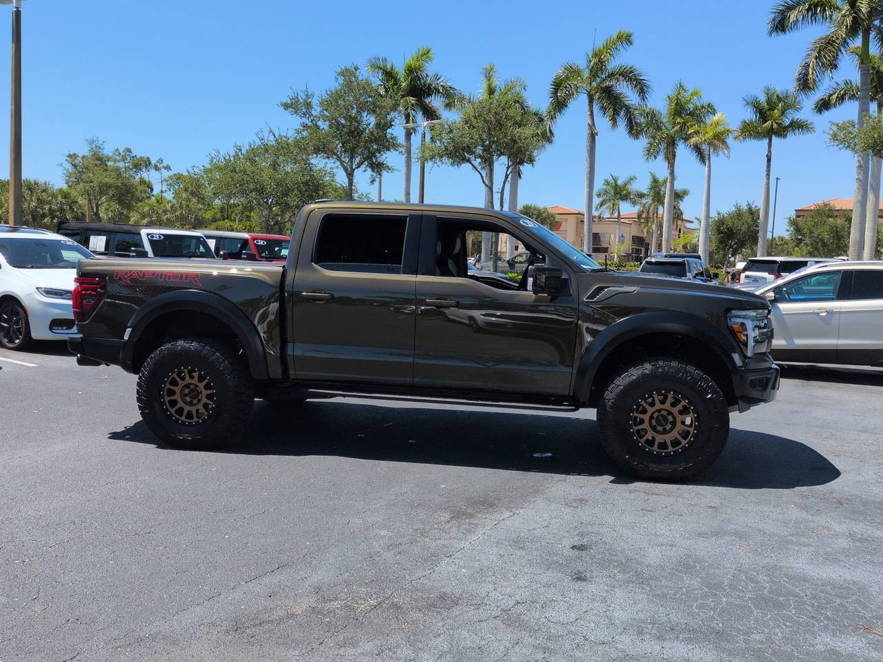 Certified 2025 Ford F150 Raptor AWD/4WD image 3