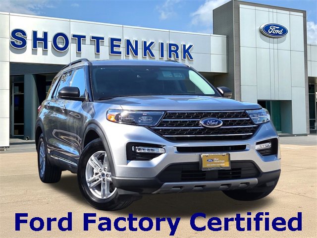 Certified 2024 Ford Explorer XLT w/ Equipment Group 202A