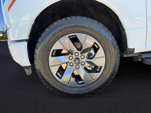 Certified 2022 Ford F150 Lightning Lariat AWD/4WD image 10