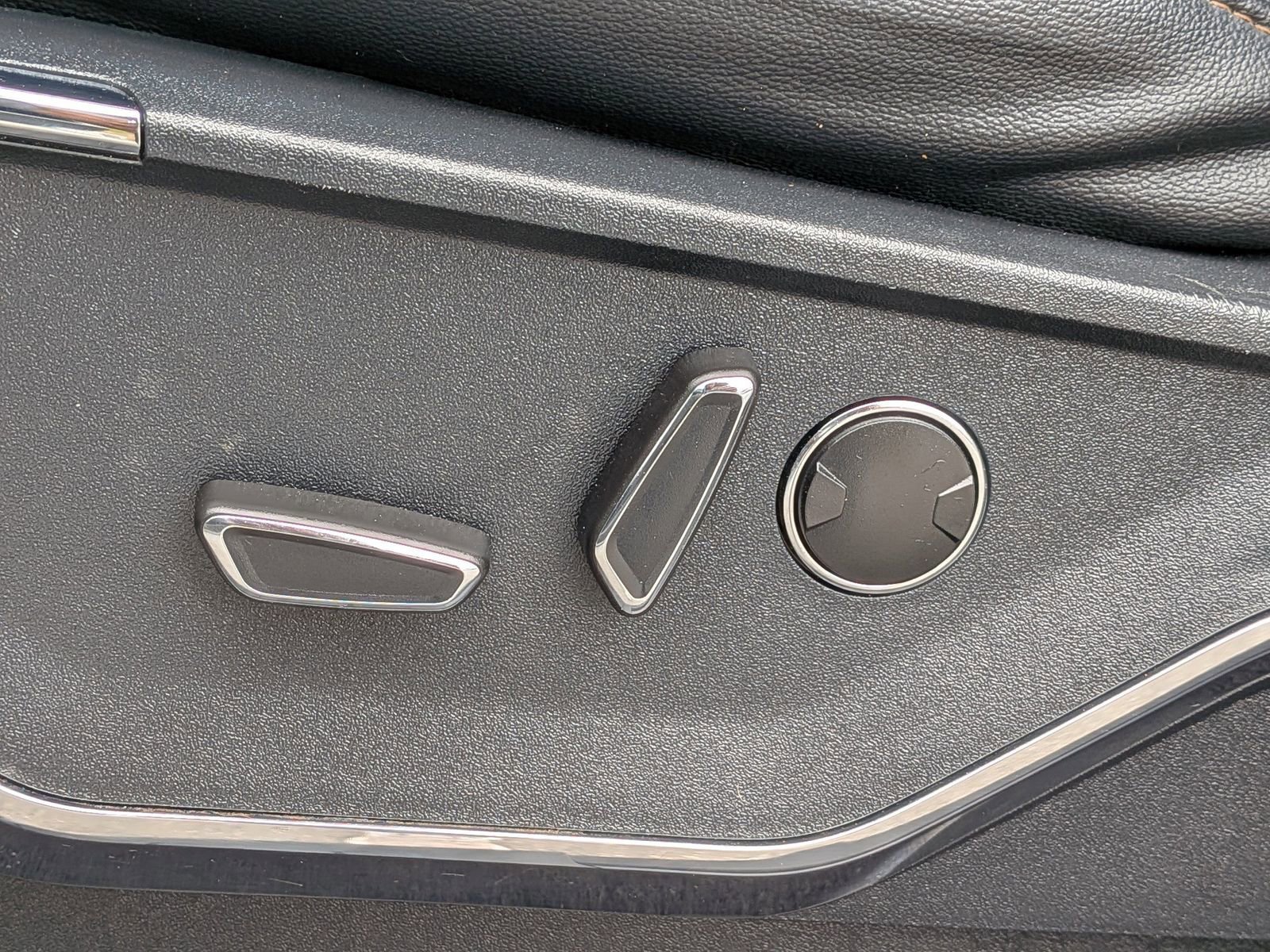 Certified 2024 Ford F150 Lariat w/ Equipment Group 502A High image 20