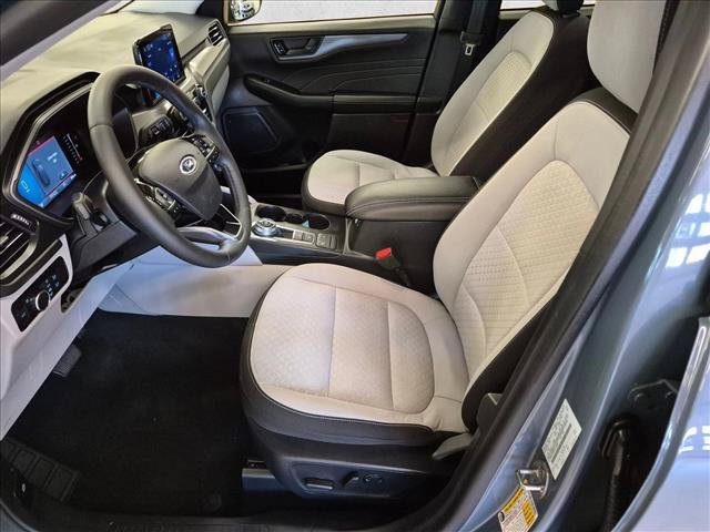 Certified 2024 Ford Escape Active AWD/4WD image 19