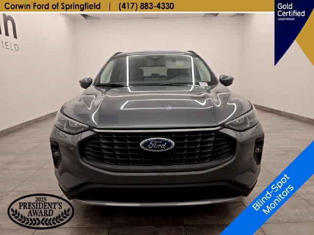 Certified 2025 Ford Escape Platinum AWD/4WD image 8