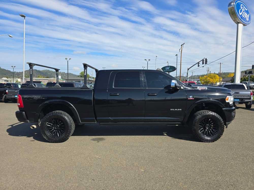 Used 2022 RAM 3500 Laramie AWD/4WD image 6