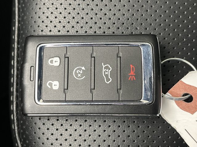 Used 2026 Jeep Grand Cherokee Limited AWD/4WD image 30
