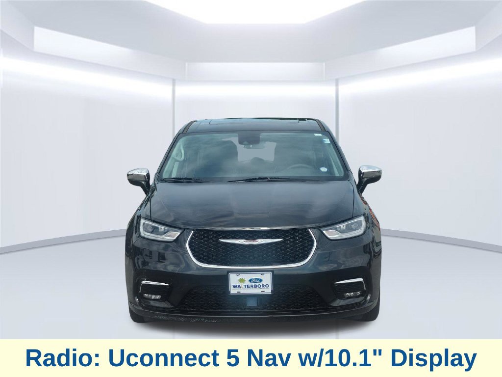 Used 2023 Chrysler Pacifica Limited FWD image 21