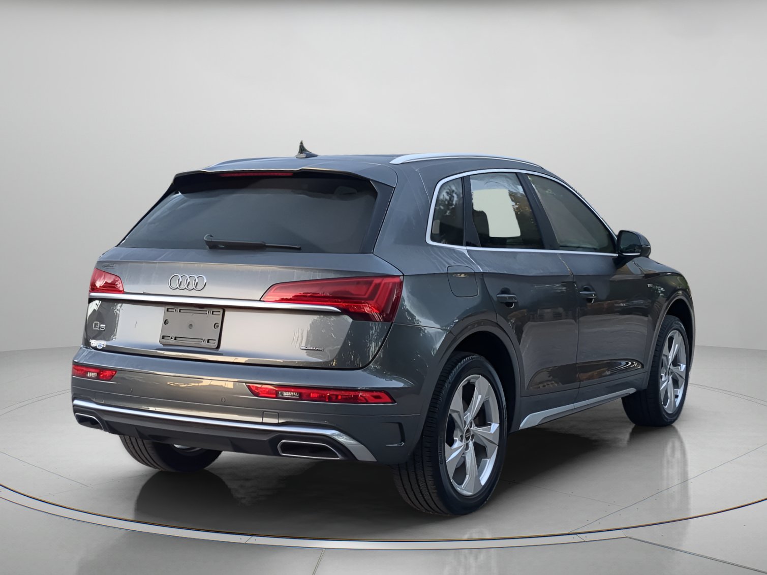 Used 2022 Audi Q5 2.0T Premium Plus w/ Premium Plus Package AWD/4WD image 40