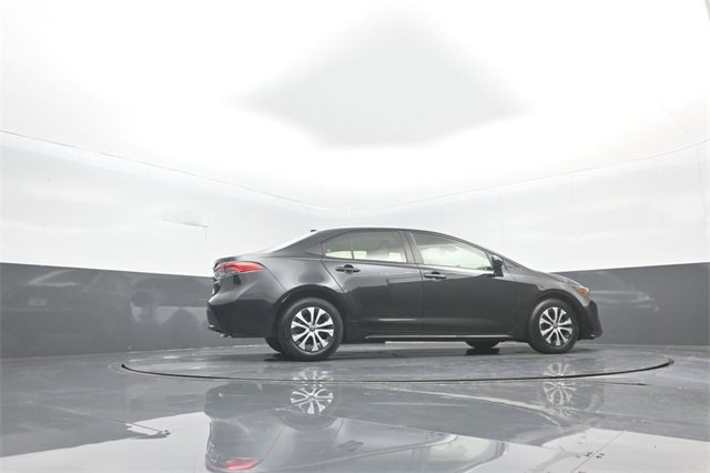Used 2022 Toyota Corolla LE image 30
