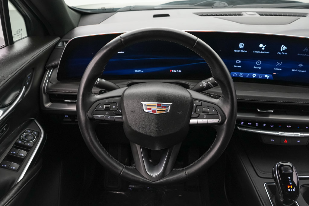 Used 2025 Cadillac XT4 Premium Luxury FWD image 13