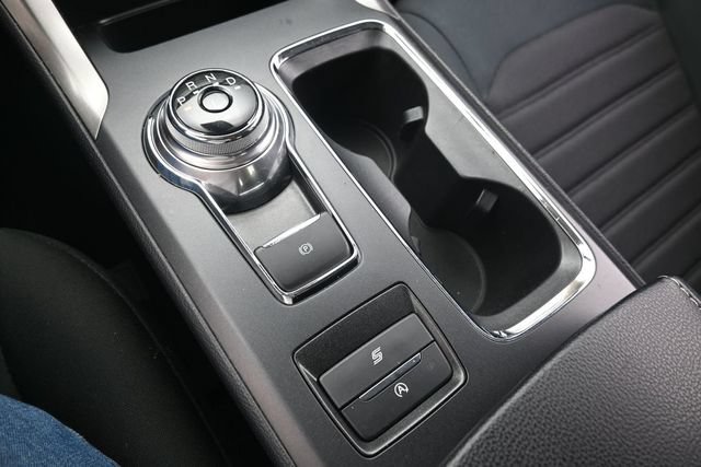 Certified 2020 Ford Fusion SE FWD image 28