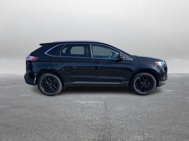 Certified 2022 Ford Edge SEL w/ Convenience Package AWD/4WD image 6