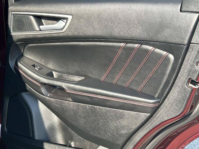 Certified 2024 Ford Edge ST-Line AWD/4WD image 21