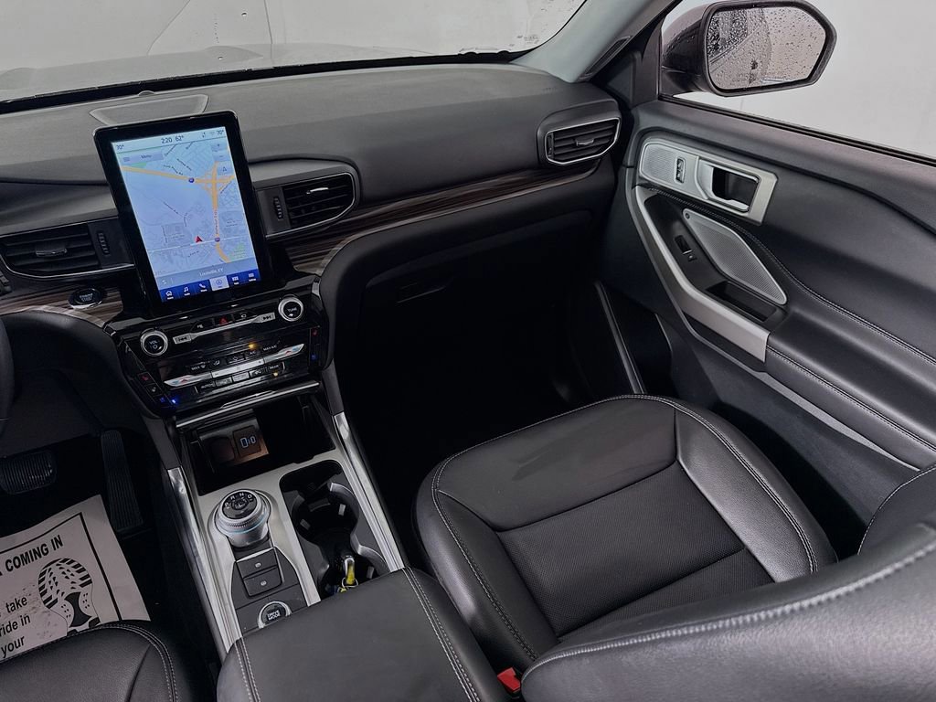 Certified 2023 Ford Explorer Limited w/ Limited Technology Package image 25