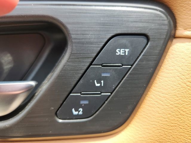 Used 2025 Nissan Armada SL w/ Captain's Chari Seat Package RWD image 26