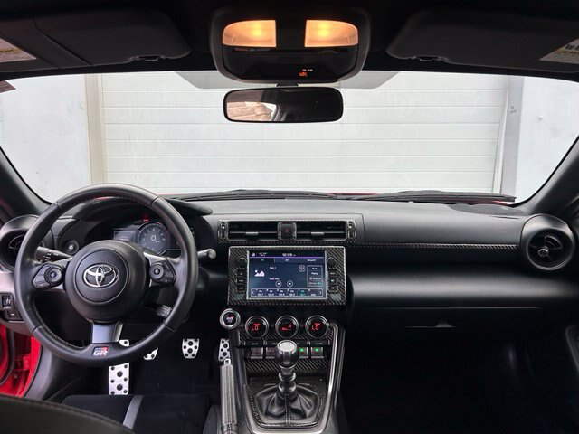 Used 2023 Toyota GR86 Premium RWD image 10