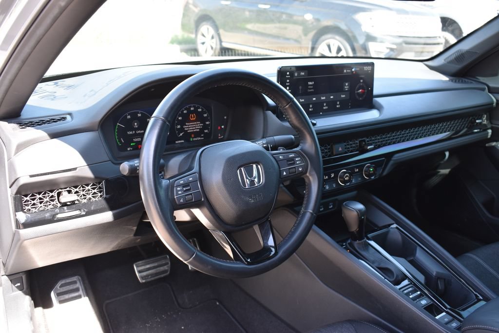 Used 2024 Honda Accord Sport image 10