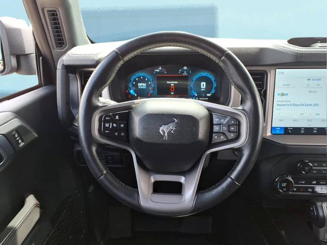 Certified 2025 Ford Bronco Outer Banks w/ Sasquatch Package AWD/4WD image 38