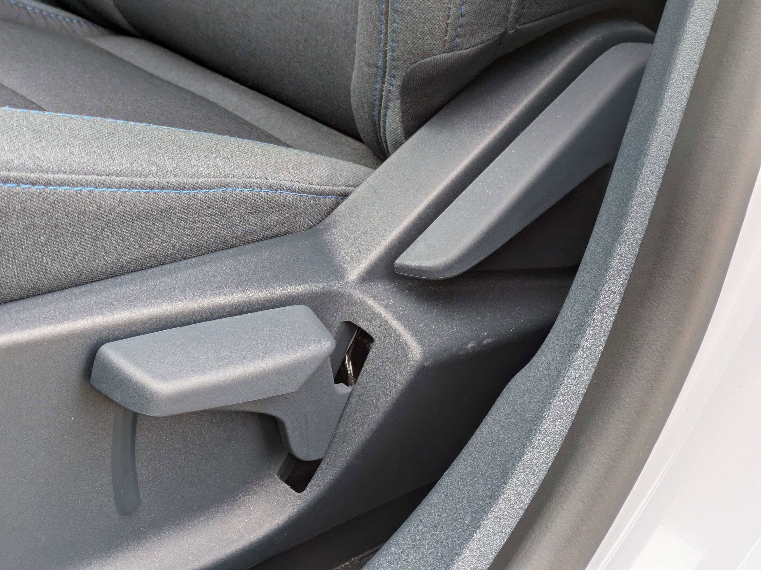 Certified 2025 Ford Maverick XLT w/ Equipment Group 302A image 21