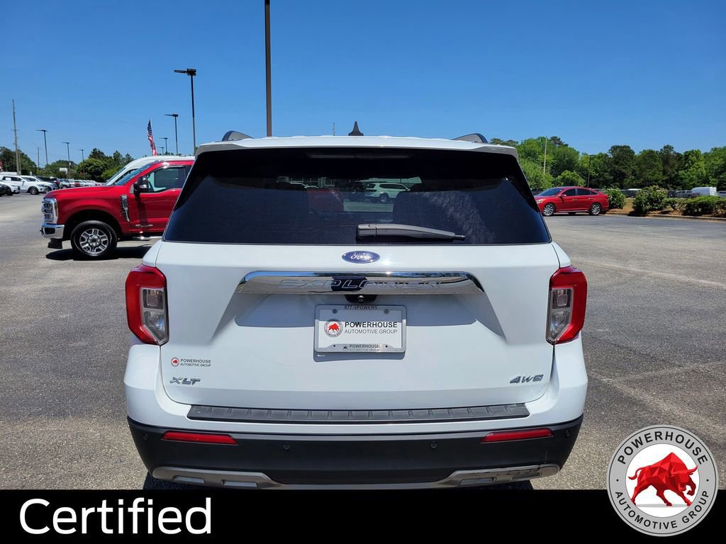 Certified 2021 Ford Explorer XLT w/ Equipment Group 202A image 4