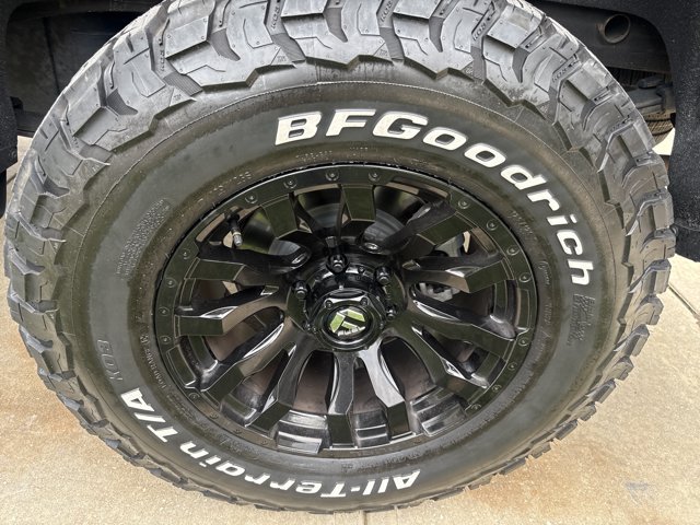 Used 2020 Chevrolet Silverado 1500 LT Trail Boss AWD/4WD image 12
