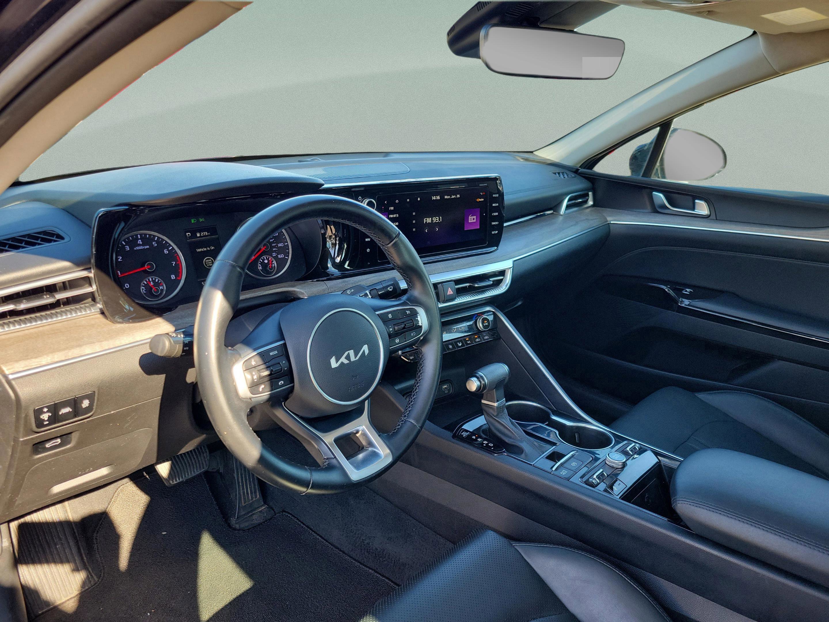 Used 2023 Kia K5 EX image 13