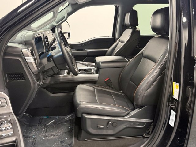 Certified 2025 Ford F250 Lariat w/ Lariat Ultimate Package AWD/4WD image 16