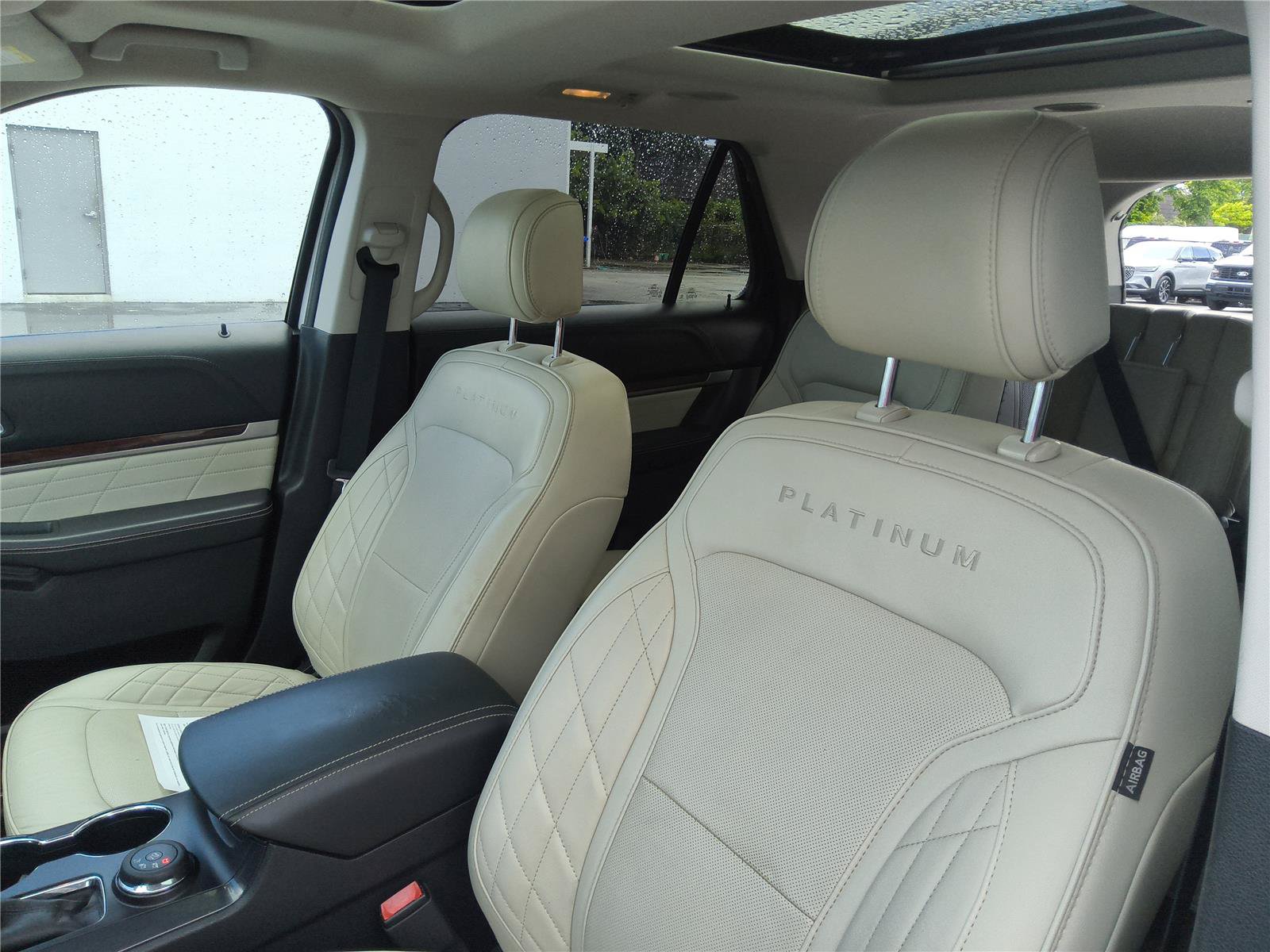 Certified 2017 Ford Explorer Platinum AWD/4WD image 17