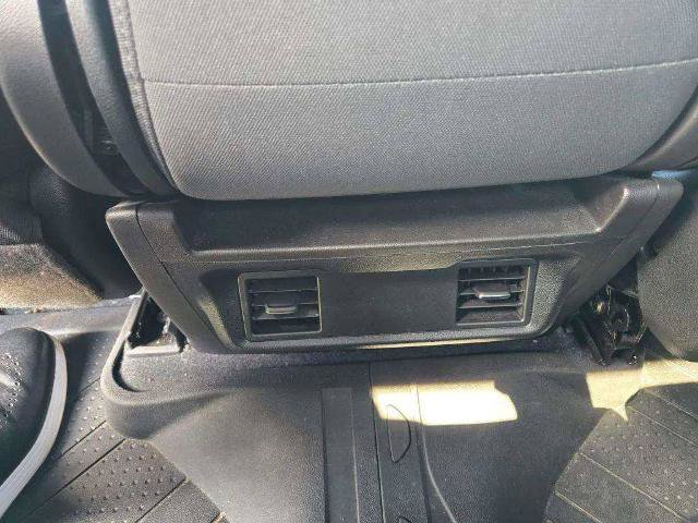 Used 2020 Chevrolet Silverado 1500 Custom w/ Custom Value Package AWD/4WD image 11