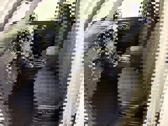 Used 2018 Chevrolet Traverse LT image 18