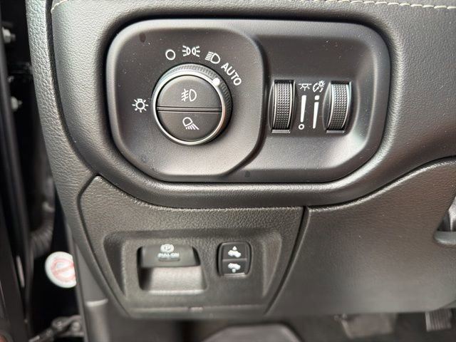 Used 2023 RAM 1500 Limited image 24