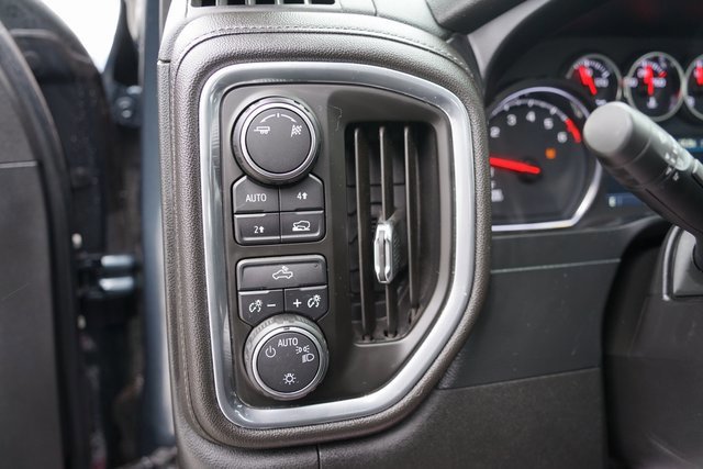 Used 2019 Chevrolet Silverado 1500 LT w/ All-Star Edition image 13