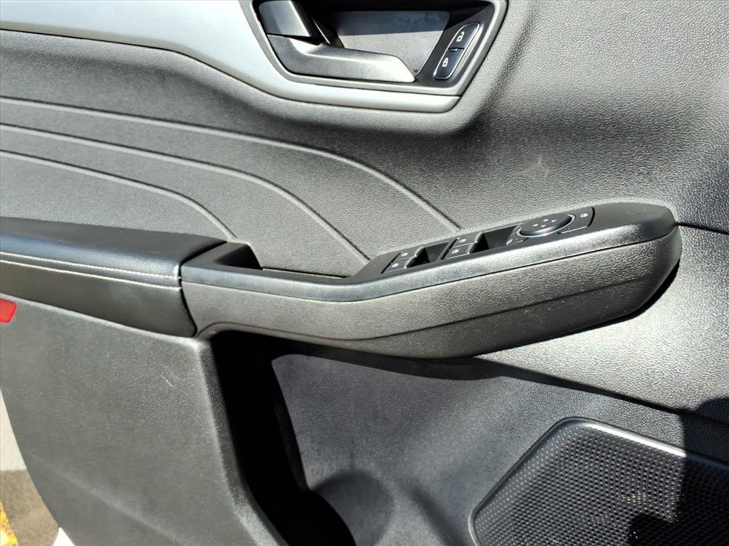 Certified 2023 Ford Escape Active image 9