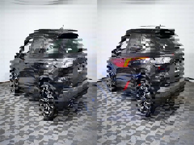Certified 2022 Ford Escape SEL w/ Technology Package image 6