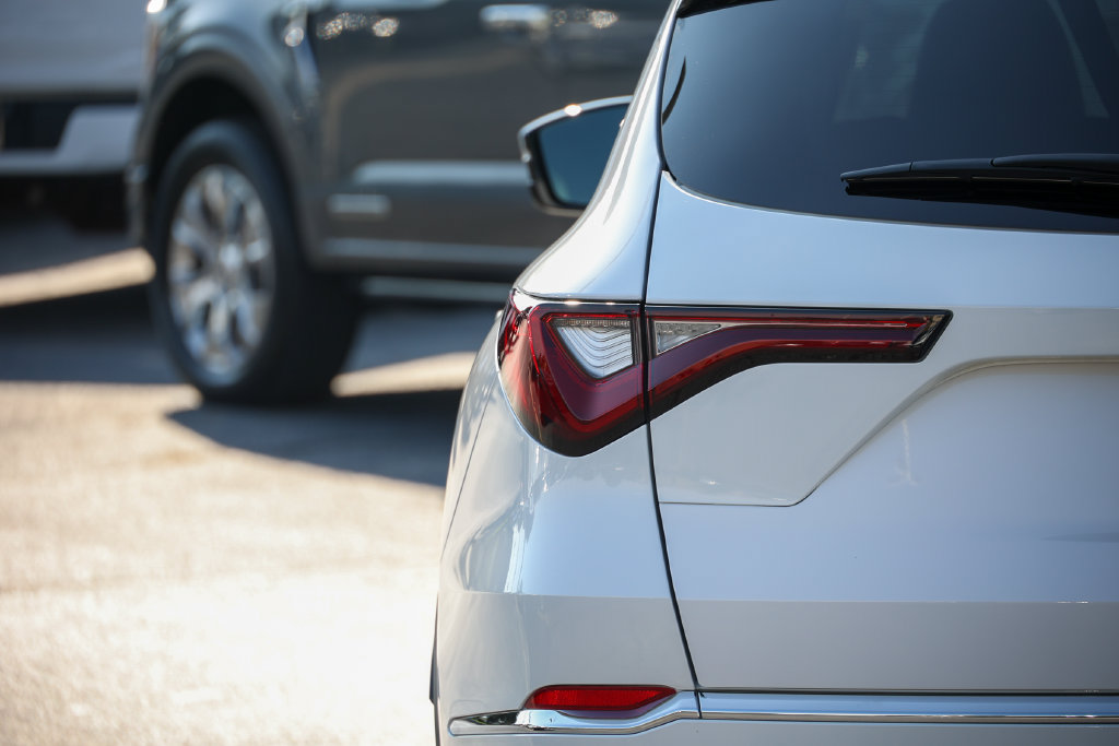 Used 2025 Acura MDX SH-AWD image 29