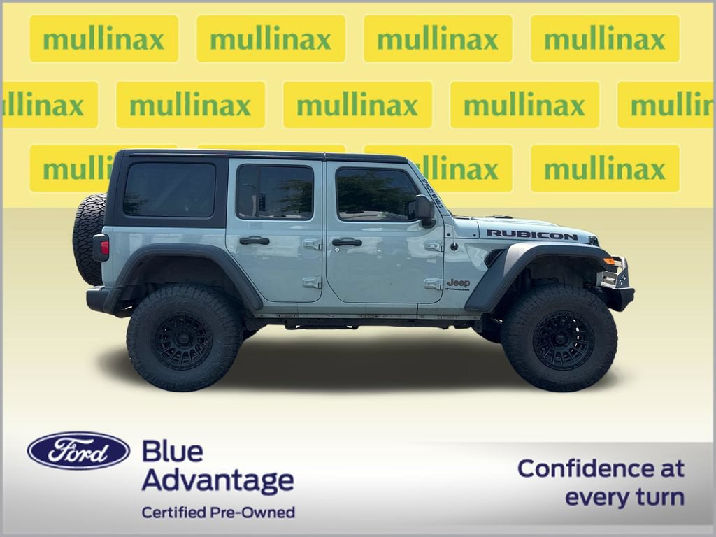 Used 2023 Jeep Wrangler Unlimited Rubicon w/ Cold Weather Group AWD/4WD image 2