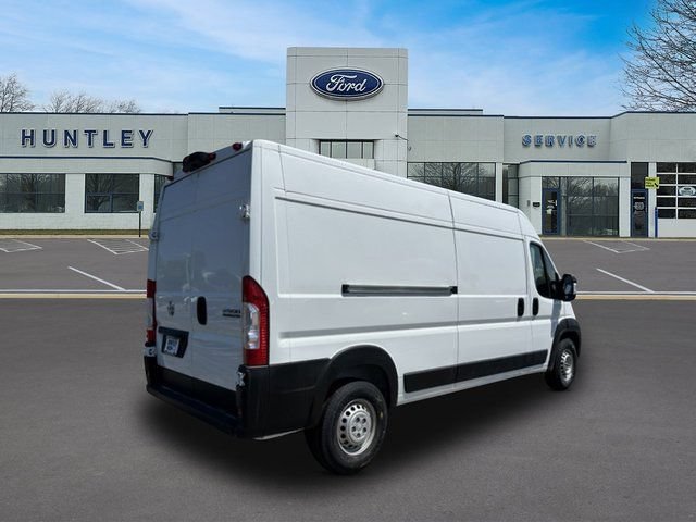 Used 2024 RAM ProMaster 2500 w/ Convenience Group FWD image 5