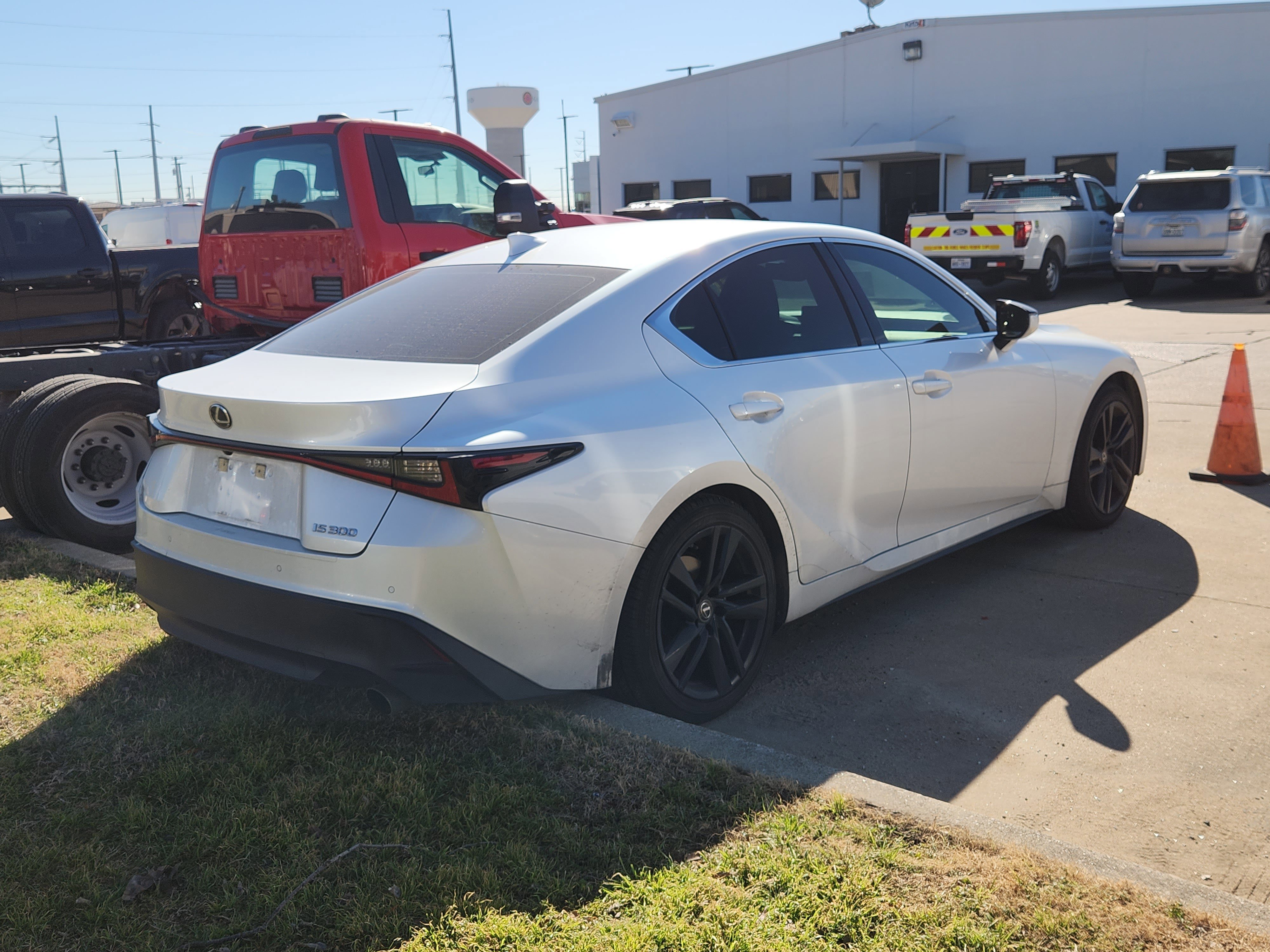 Used 2021 Lexus IS 300 w/ Comfort Package image 2