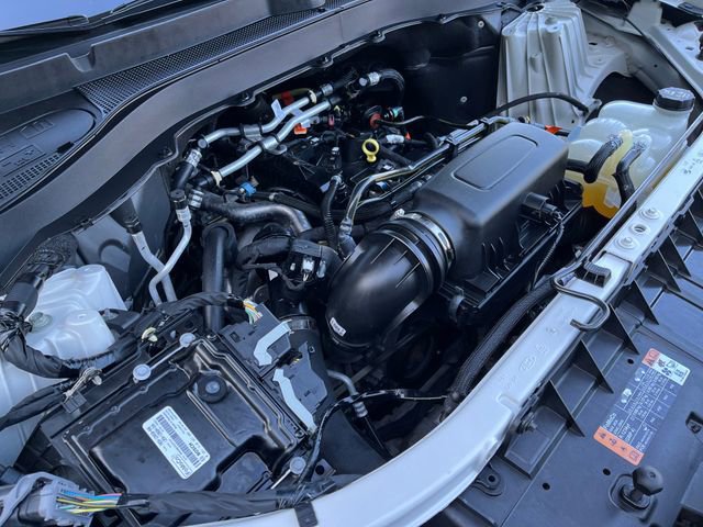 Certified 2023 Ford Explorer XLT w/ Equipment Group 202A image 21