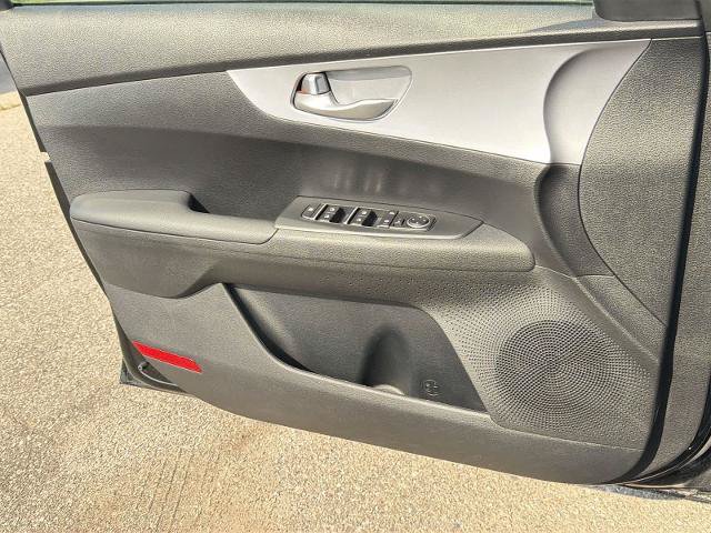 Used 2024 Kia Forte LXS FWD image 29