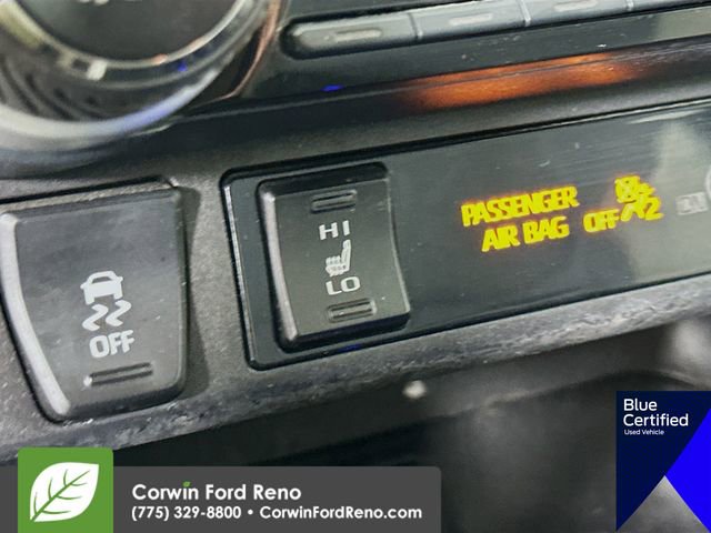 Used 2021 Toyota RAV4 XLE w/ Convenience Package AWD/4WD image 24