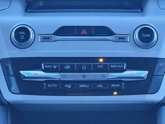 Certified 2023 Ford Explorer XLT w/ Equipment Group 202A AWD/4WD image 30