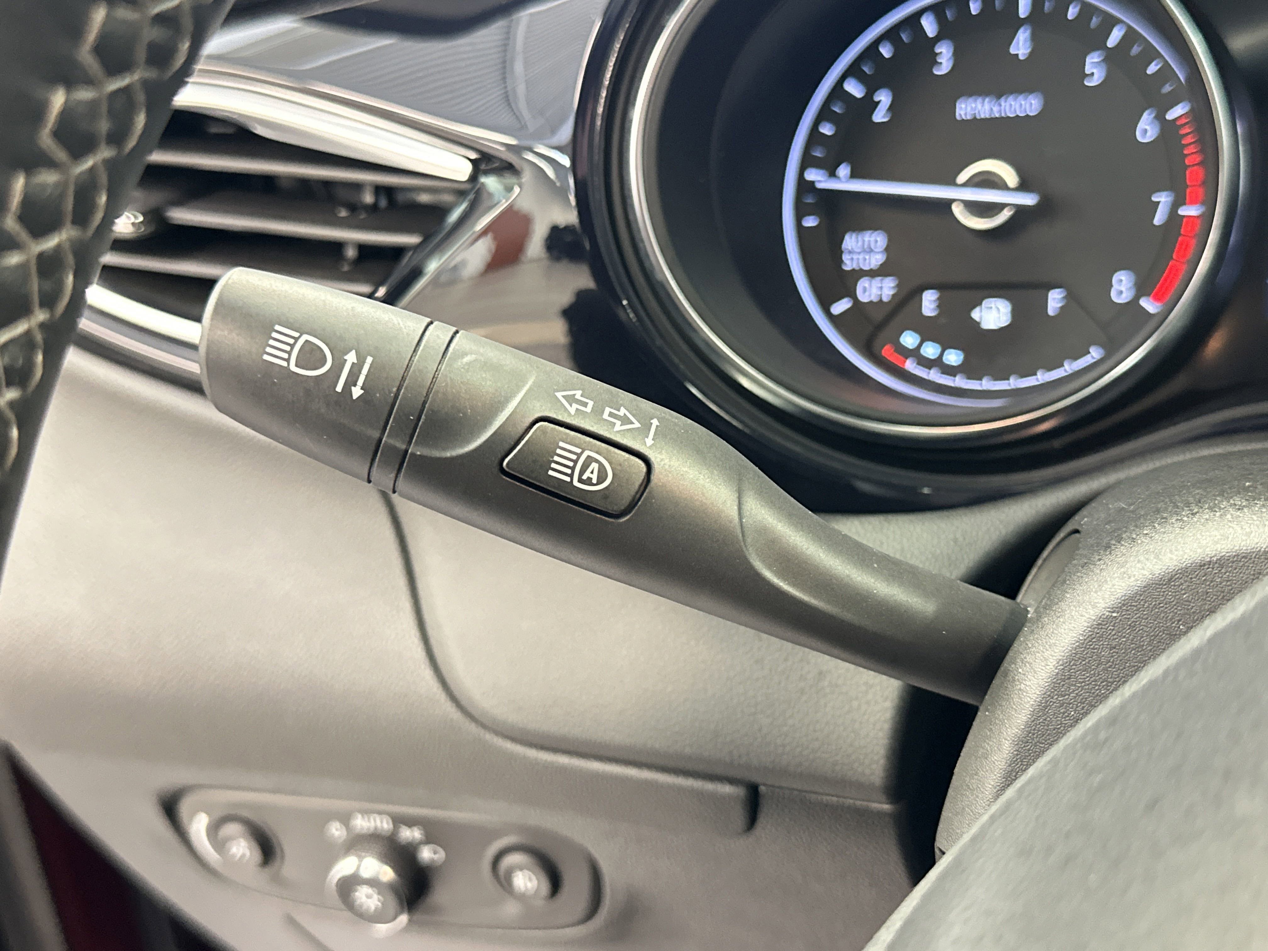 Used 2023 Buick Encore GX Essence w/ Experience Buick Package image 35